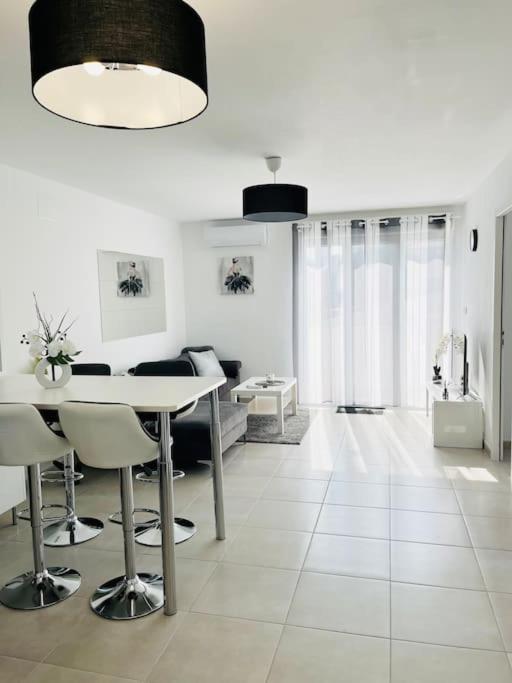 מריניאן Maison 4 Personnes Avec Jacuzzi מראה חיצוני תמונה